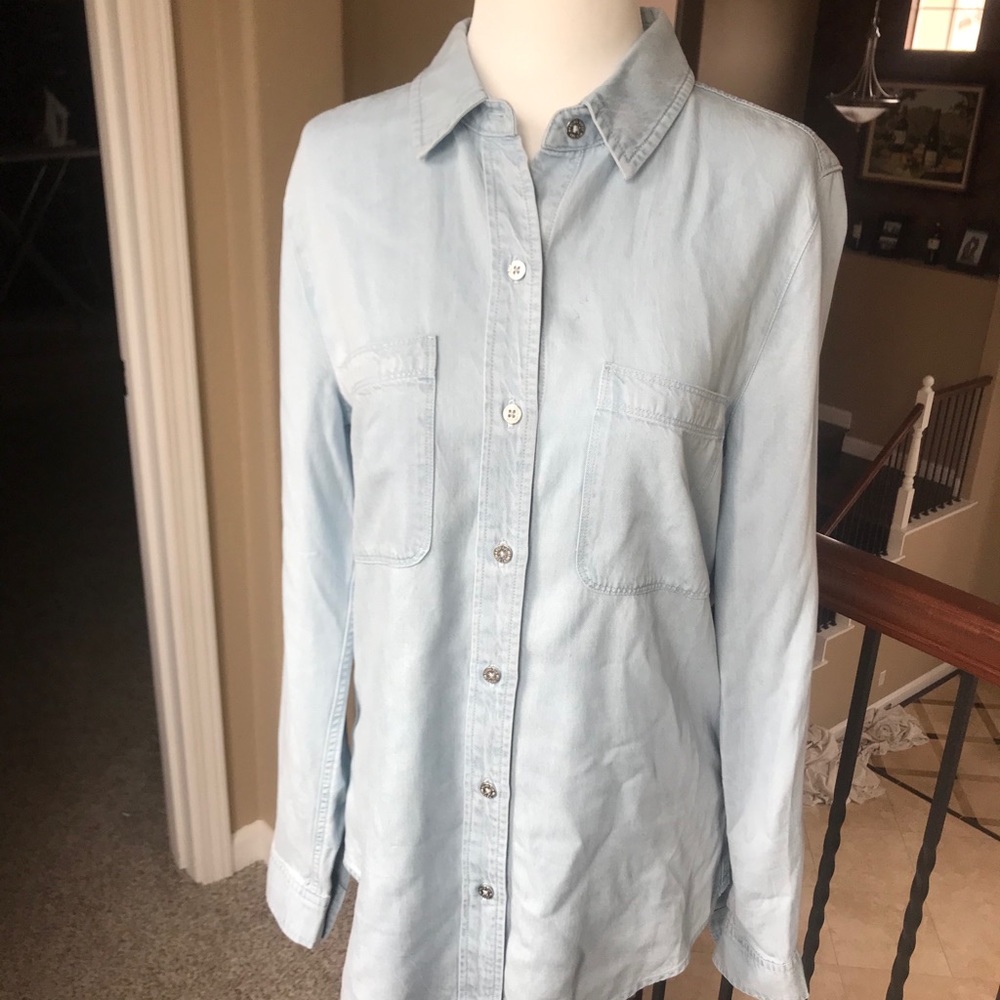 7forallmankind button long sleeved collared shirt